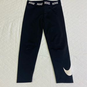 Girls Nike leggings